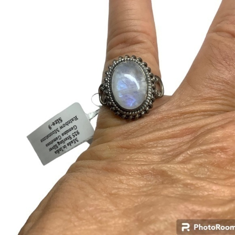 New - sterling silver moonstone ring